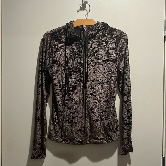 lululemon athletica Black Velvet Jacket - Picture 1 of 7